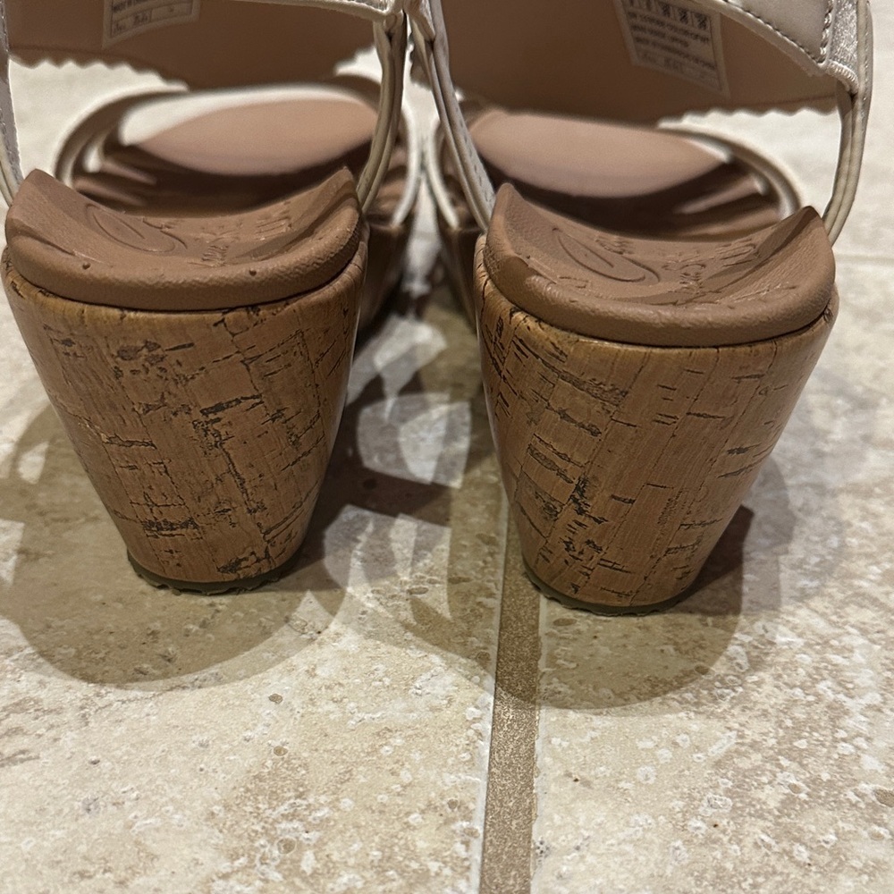 Skechers White Embellished Sandals​ - Picture 4 of 8